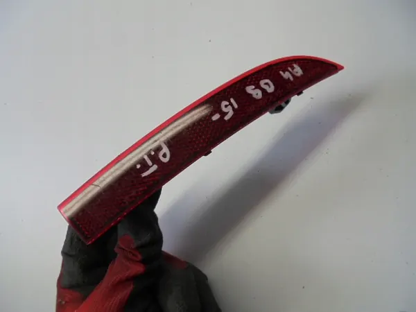 Audi A4 S4 B9 2019 Luz Refletora Traseira Direita image 2