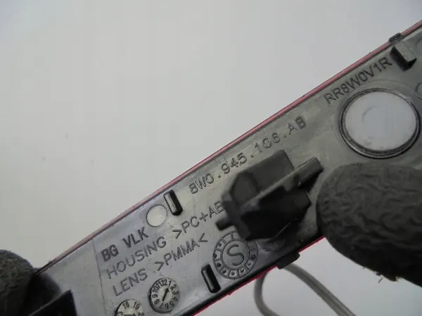 Audi A4 S4 B9 2019 Luz Refletora Traseira Direita image 5