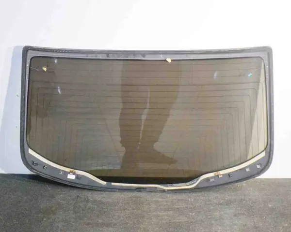 Luna trasera Maserati Ghibli OEM E000233 - Usada image 5