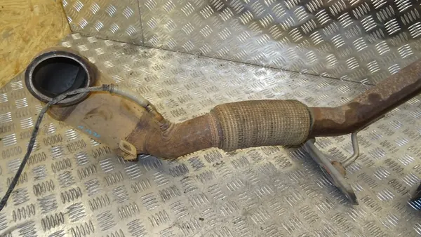 SKODA OCTAVIA III VRS CATALISADOR 2.0 15R 5Q0131701Q image 2