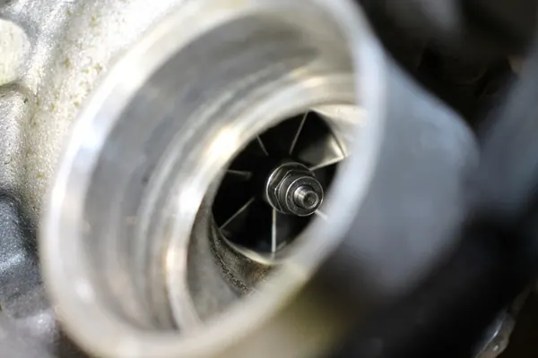 Turbocompresor VOLVO XC90 XC60 V90CC V60CC B4 B5 32240879 image 3