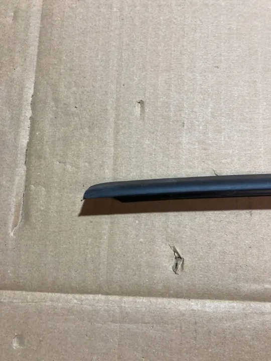 Cupra Born linke Windschutzscheibenleiste OEM 10E854327B image 7