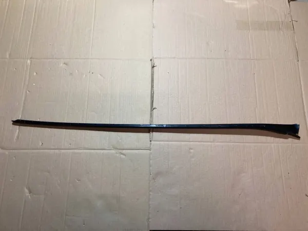 Cupra Born linke Windschutzscheibenleiste OEM 10E854327B image 8