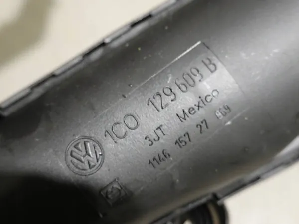 OEM 1C0129622B Insugsresonator för VW New Beetle image 3