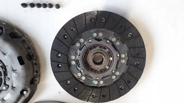 Embreagem completa VW T6 04L141025H 04L105266AJ image 7