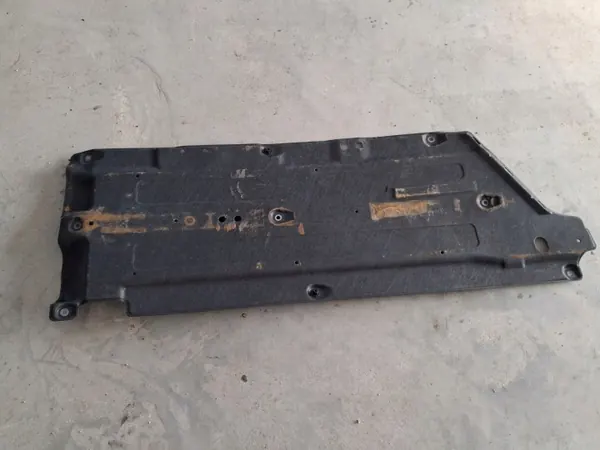 Kia Rio IV Lift Bouclier Droit OEM 84225-H8100 image 5