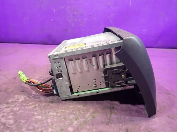 Fiat Stilo Radio OEM 735296997 - Visteon CD-soitin image 4