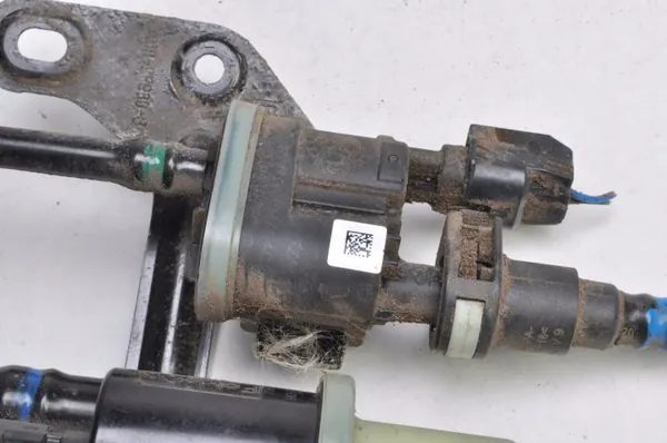Sensor válvula combustível FORD LX68-9E817-EC Kuga MK3 image 6