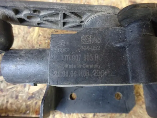 Xenonnivåsensor AUDI Q3 8U 1T0907503B image 4