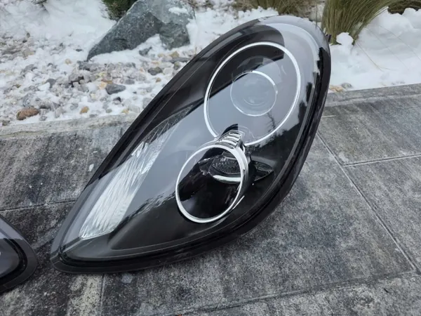Faro Bi Xenon Porsche OEM 98163113113 - Usado image 4