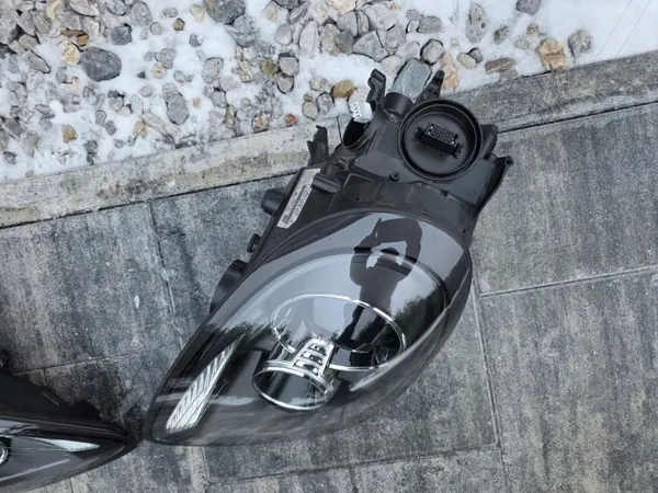 Faro Bi Xenon Porsche OEM 98163113113 - Usado image 8