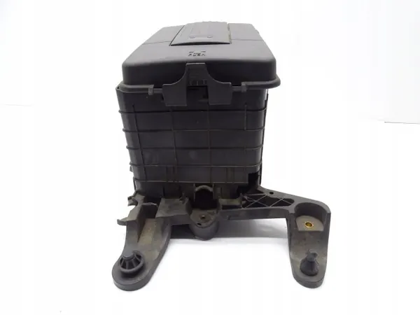 Batterilåda bas OEM 1K0915325B för VW Tiguan Passat image 5