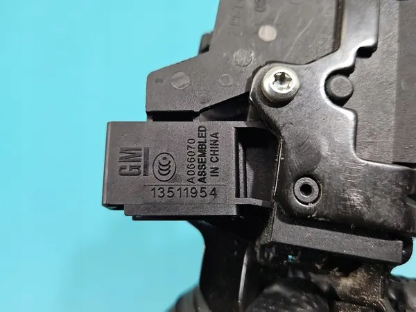 Baklucka Lås Opel Mokka A 3PIN OEM 13511954 image 4