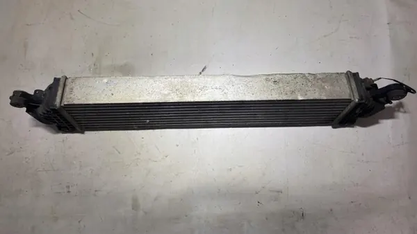 Intercooler usado OEM SH0113565 para Mazda 2.2 Diesel image 4