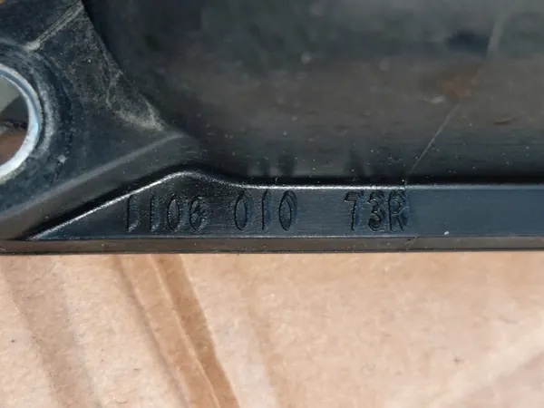 Nissan Juke I F15 1.2 DIG-T Carcasa de Termostato image 5