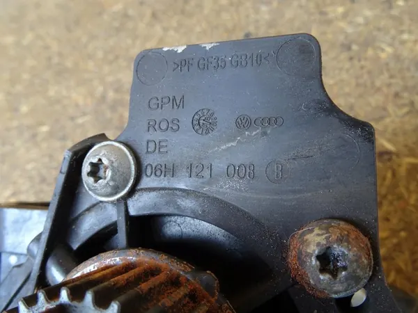 Vattenpump AUDI A3 8P GOLF VI 1.8 TFSI 06H121026N image 5