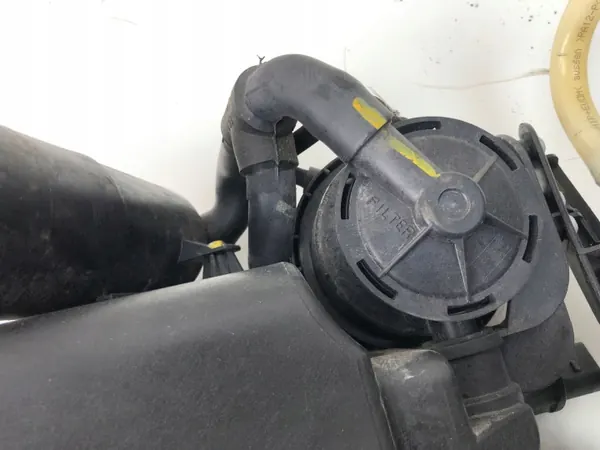 Porsche Cayenne bränsleångfilter OEM 7L0201801F image 10
