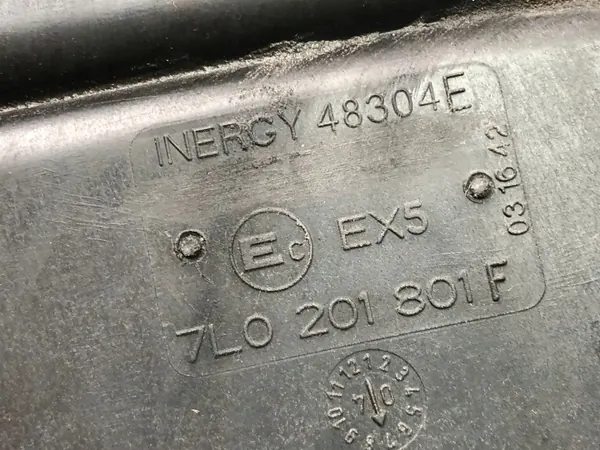 Porsche Cayenne bränsleångfilter OEM 7L0201801F image 6