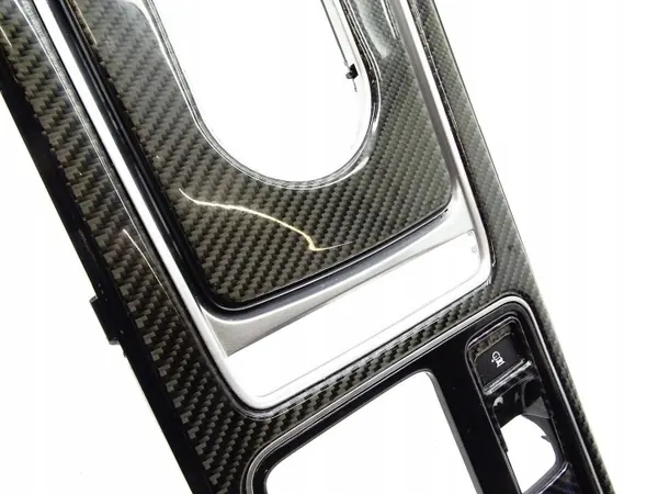 Jaguar F-Pace Tunnelram OEM GX63-044E04-B image 5