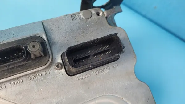Mercedes EQE W295 batterikontroller A0009005438 image 4