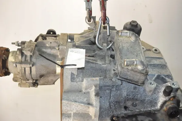 SKODA SUPERB II 2.0 TDI DSG Vaihteisto PQS 0AV409053AF image 6