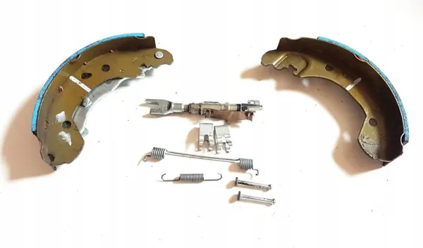 Sapatas de travão de mão Nissan OEM D4112BH00A - Usado image 2