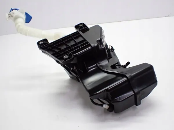 Pompe de réservoir lave-glace OEM 5G0955453M VW Golf VII image 4