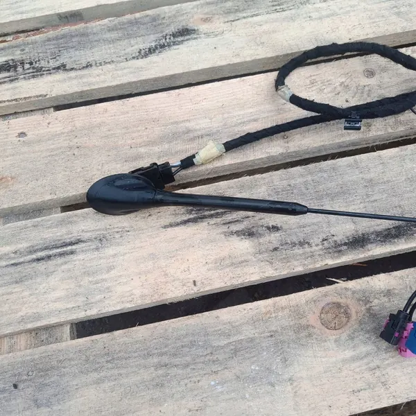 Antenna tetto Ford Fiesta con cablaggio image 4