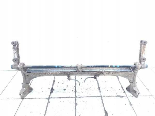 Renault OE ARA311901 Bakre balk - Begagnad image 4