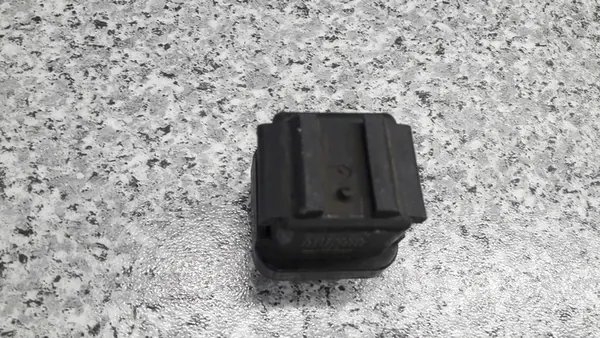 Relä, Toyota lämmitysjärjestelmä OE 28610-64110 image 4