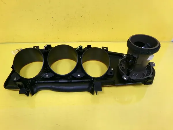 Cadre de tableau de bord Chrysler PT Cruiser OEM DRC97769 image 8