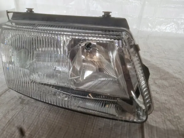 VW Passat B5 Oikea Ajovalaisin image 4