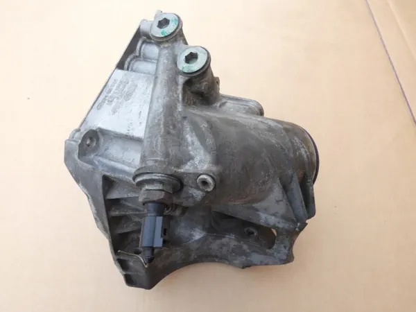 Audi Oljefilterhus OEM 077115401AA/077117021Q image 8