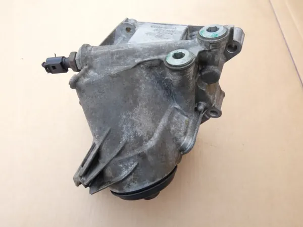 Audi Oljefilterhus OEM 077115401AA/077117021Q image 9