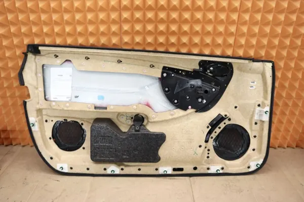 Mercedes CLK W209 oikea etulokasuoja OEM käytetty image 3