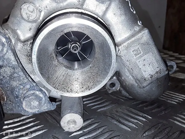 Turbo Peugeot Expert 1600 HDi image 6