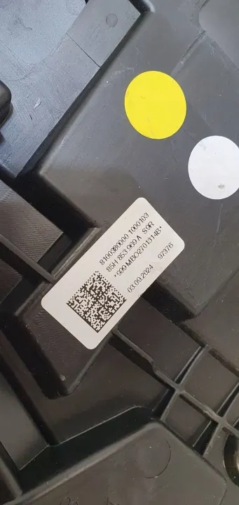 Audi Q6 E-Tron Vasen Takaoven Lista OEM 85H853969A image 5