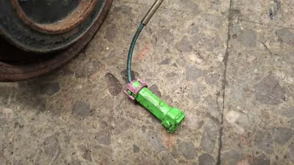 A/C Compressor Audi A6 C4 2.6 AHA 70k 4B0260805B image 5