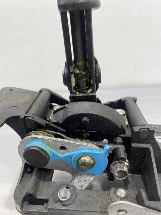Levier de vitesse Subaru Forester SJ OEM FBZ20663 - Occasion image 5