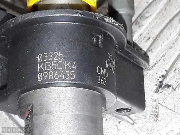 Iniettore BMW 5 Series 2007 2000td 0986435363 image 4