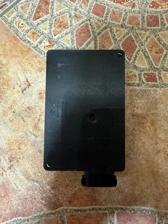 Mercedes W221 Radarsensor OEM A0035400617 image 3