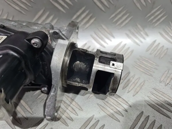 EGR-venttiili Opel Astra K 1.5 CDTI image 3