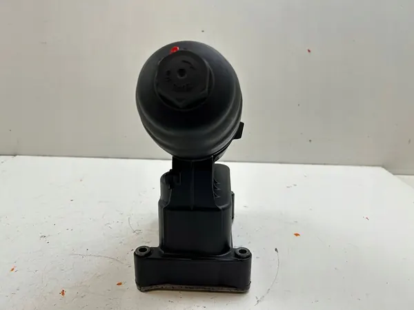 Oljefilterfäste BMW 5 GRAN TURISMO (F07) 3.0L diesel image 2