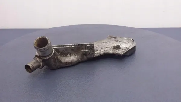 Carcaça termóstato OEM 078121121J para Audi A6 C5 2.4 image 3