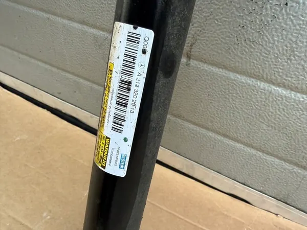MERCEDES E-KLASA W213 2.0 CDI Front Right Shock Absorber image 2
