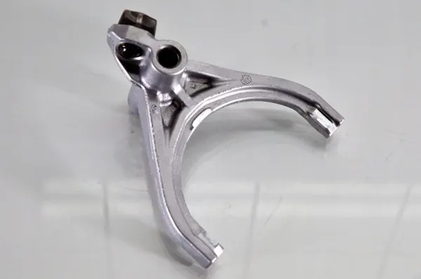 Fourchette de vitesse OEM 2509248103 pour 6DCT250 DC4 EDC image 2