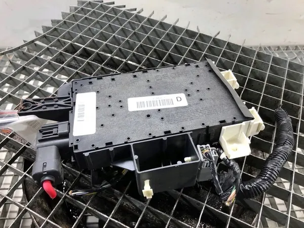 MÓDULO BSI FORD MUSTANG V SJB14B476D Esportivo/Coupé image 3