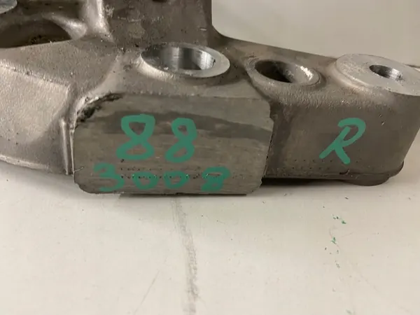 PEUGEOT E-3008 III 2025 Support de montage avant droit image 2