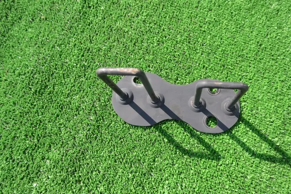 Fecho do capô Tesla Model S P85 image 4