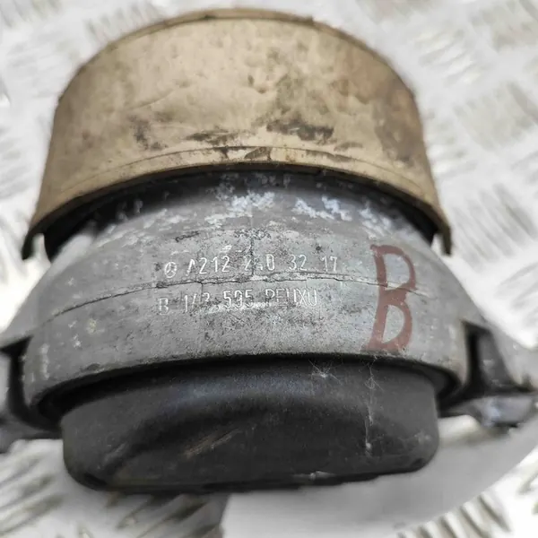 Soporte de motor Mercedes E W212 A2122403217 image 6